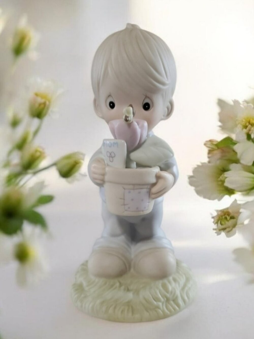 To A Special Mum Vintage Precious Moments